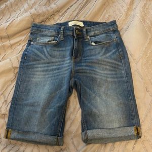 Bermuda Jean shorts size US 27